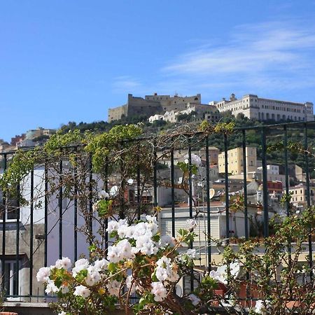 B&B Trieste&Trento Napoli Exterior foto