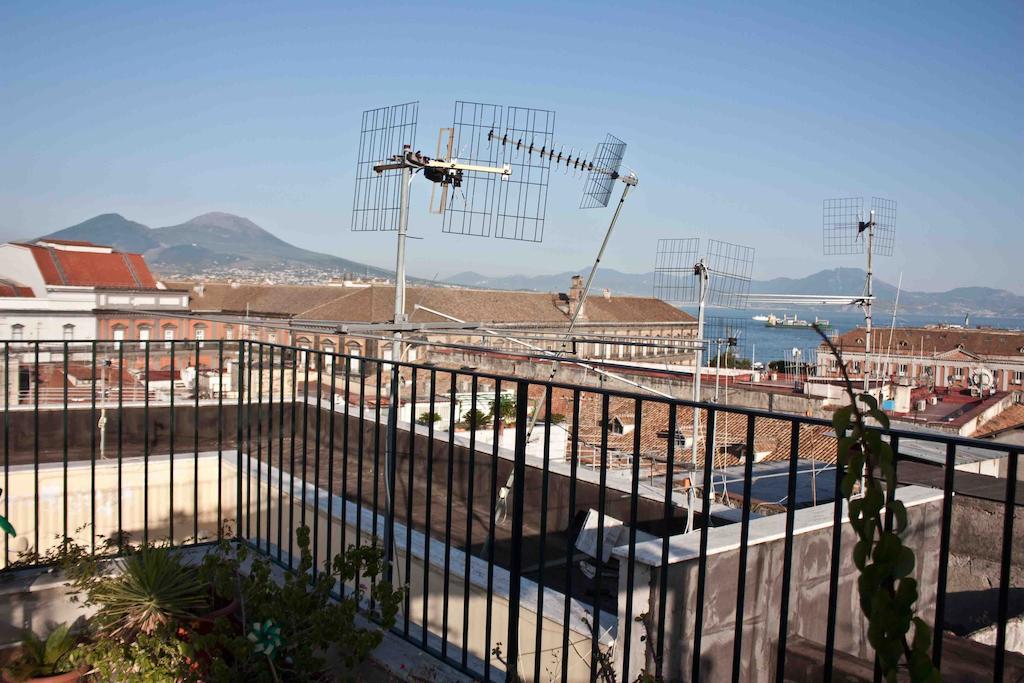 B&B Trieste&Trento Napoli Cameră foto